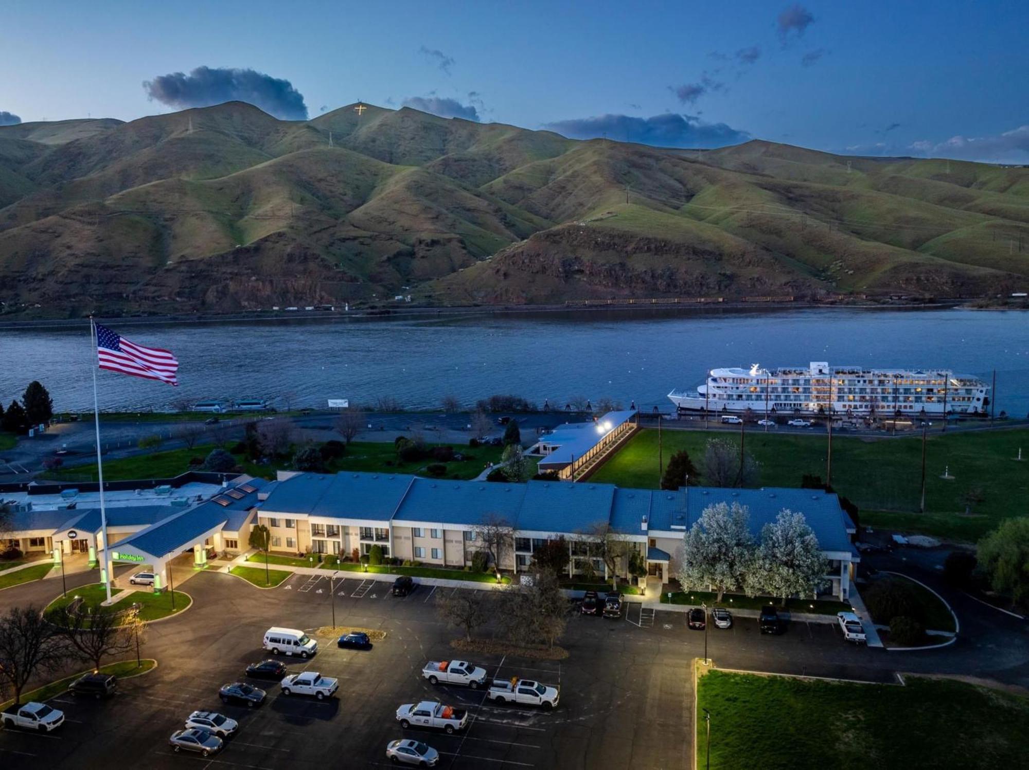 Holiday Inn Clarkston - Lewiston By Ihg Buitenkant foto